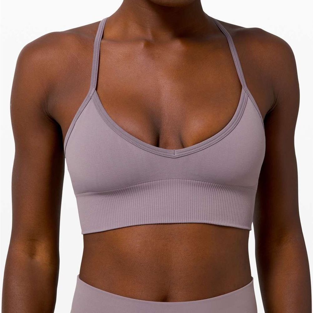 Lululemon Ebb To Street Bra *Light Support, A/B Cup
Lunar Rock Size 6